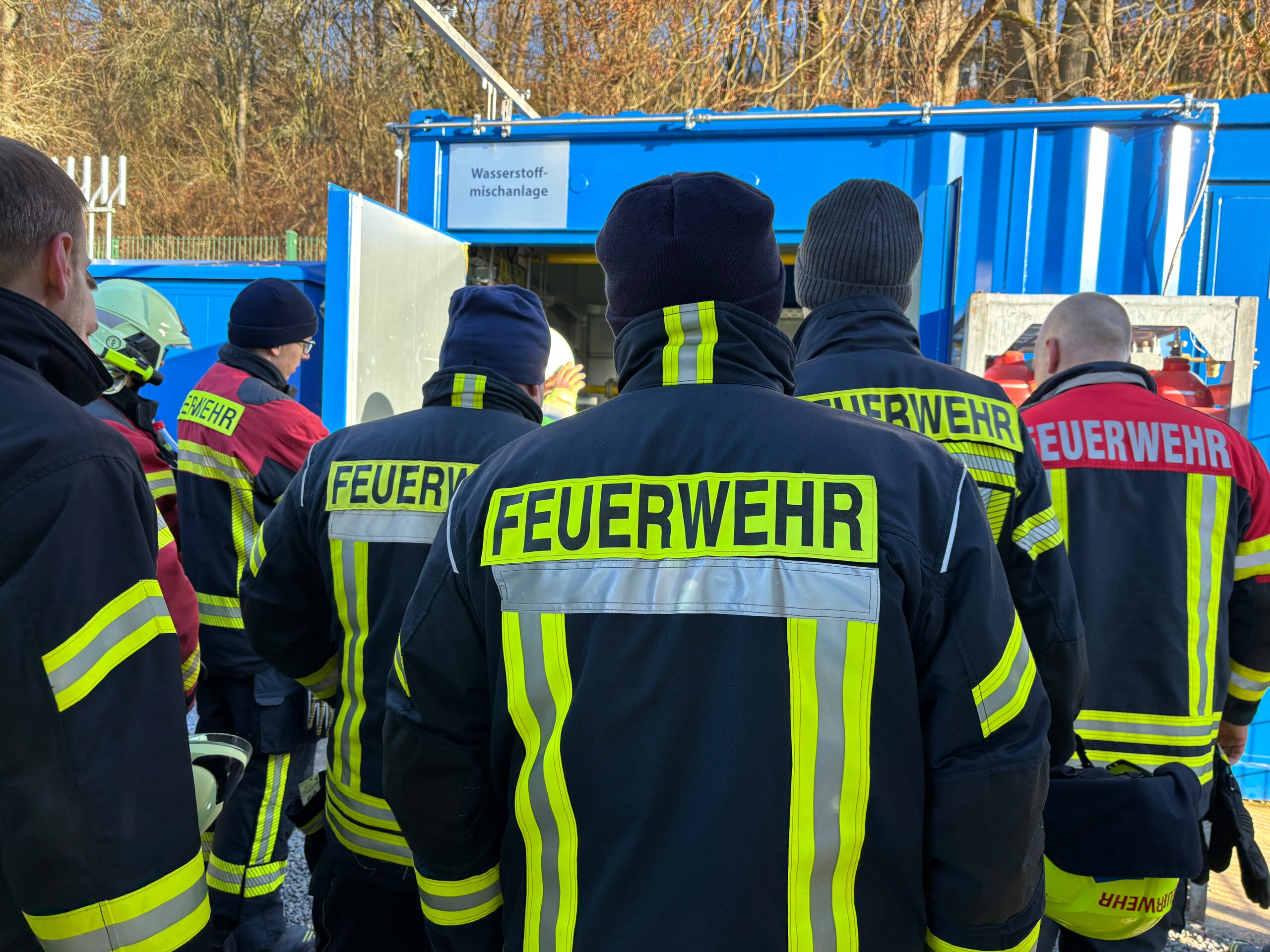 Vorführung der Wasserstoffmischanlage. Foto: Silvana Zink