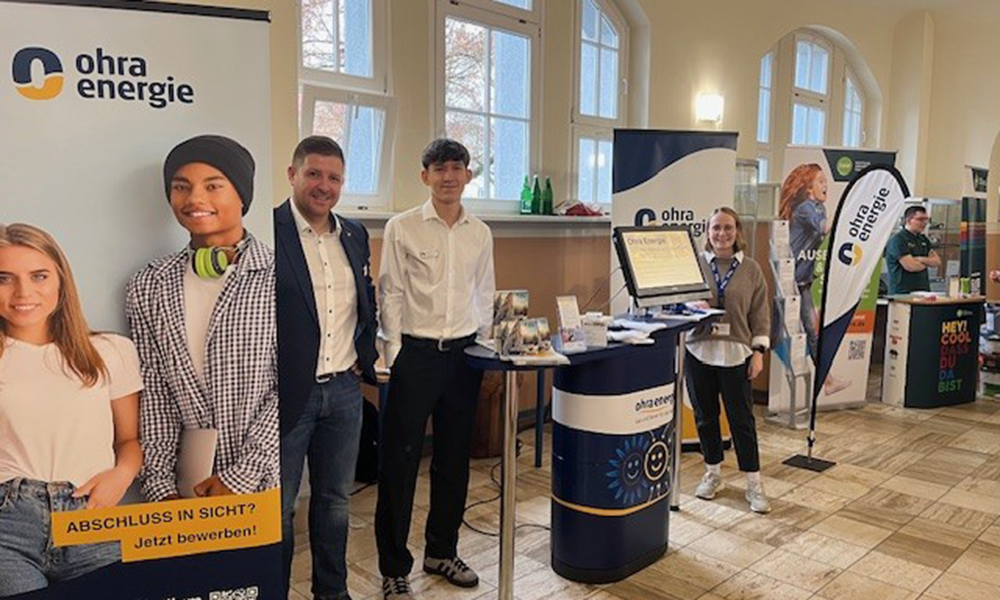 Die Ohra Energie mit ihrem Stand bei den Hochschulinformationstagen an der DHGE Eisenach.