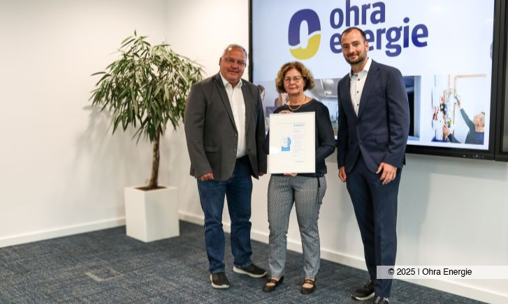Übergabe Crefo-Zertifikat