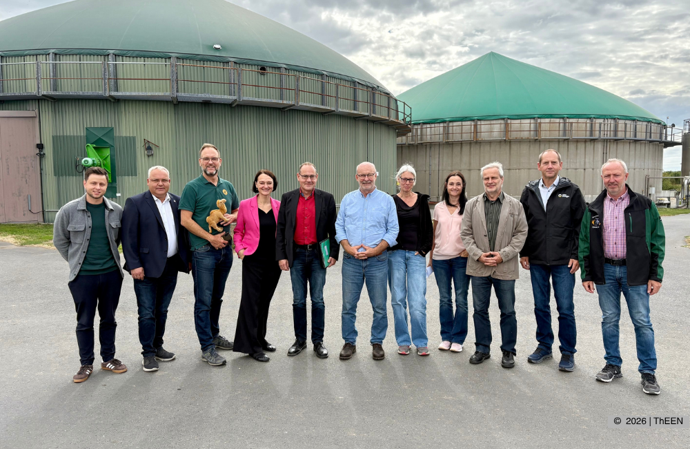 Neben dem Gastgeber Herrn Balling, Geschäftsführer der GraNottGas GmbH, stand auch die Ohra Energie als Betreiber der Biogasaufbereitung und Vermarkter des aufbereiteten und ins Gashochdrucknetz eingespeisten Biomethans zur Beantwortung der Fragen des Ministers zur Verfügung.